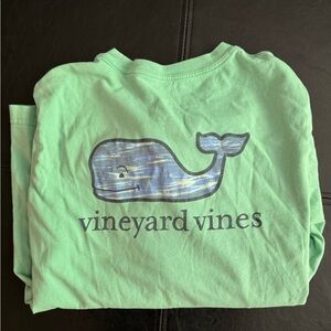Vineyard Vines kids logo shirt
